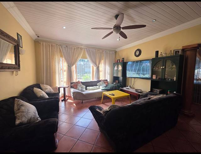 4 BEDROOM HOUSE FOR SALE IN MANTEVREDE